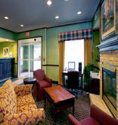Fairfield & Detroit Hotel 3*