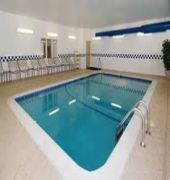 Hotel Fairfield & Detroit Livonia