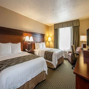 Fairfield & Detroit 3* Livonia